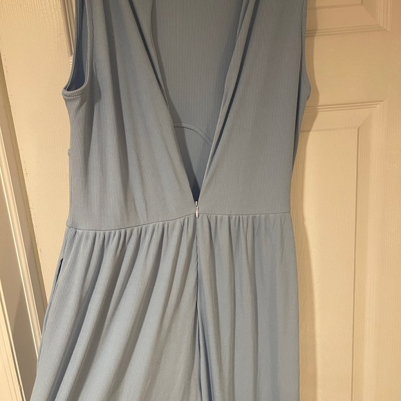 Sleeveless wide leg romper - Picture 2 of 2
